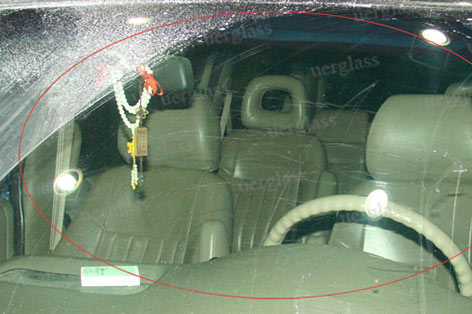 2010.12.15 汽车前风挡玻璃划痕修复